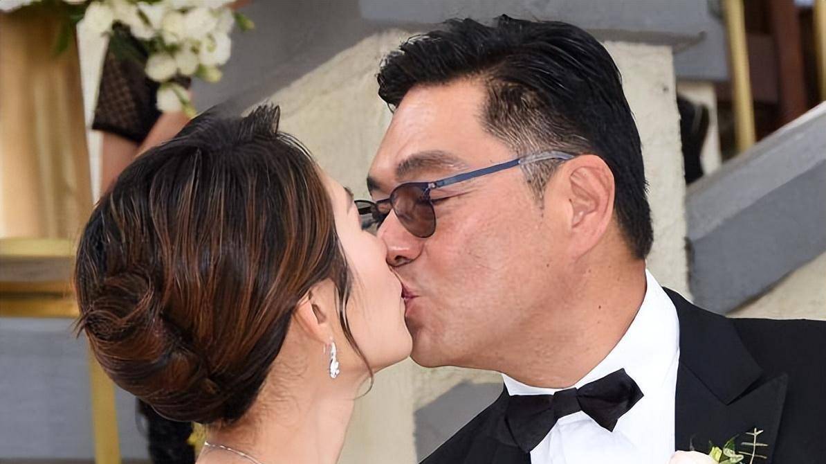 她是tvb御用宫女,31岁嫁56岁何超琼发小,识大体肯生娃今怀二胎_李美慧