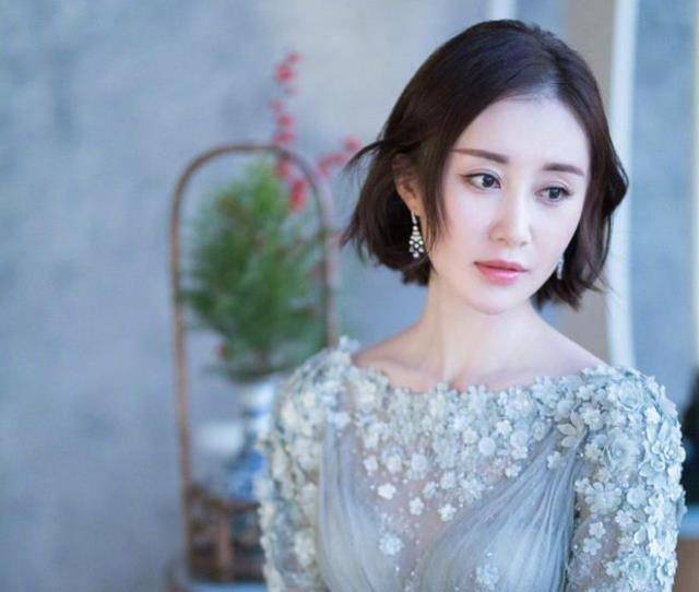 舒畅否认隐婚生子,身世凄惨比肩毛晓彤,不敢恋爱只喜欢置办房产_生活