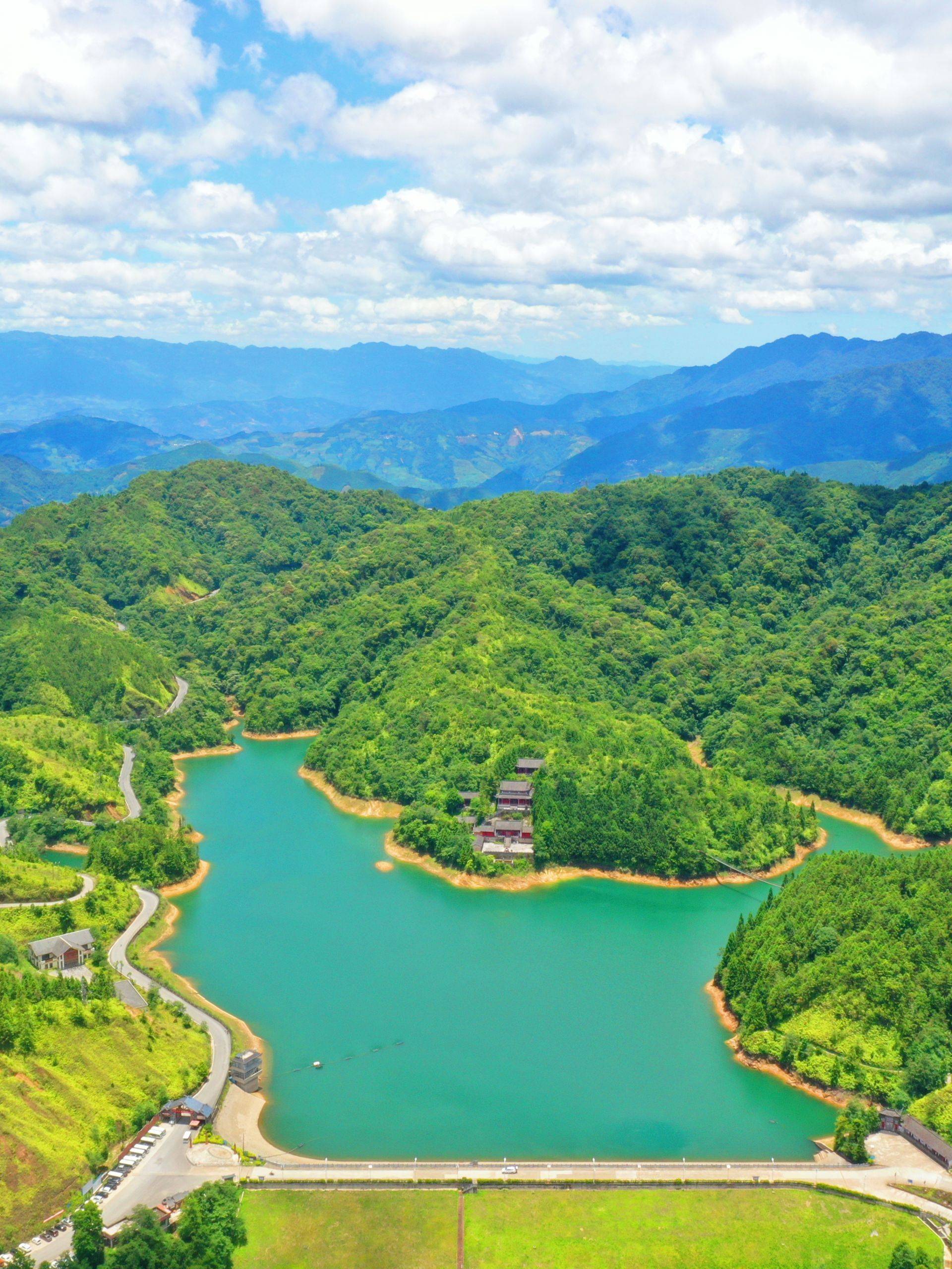 屏边大围山旅游开发图片