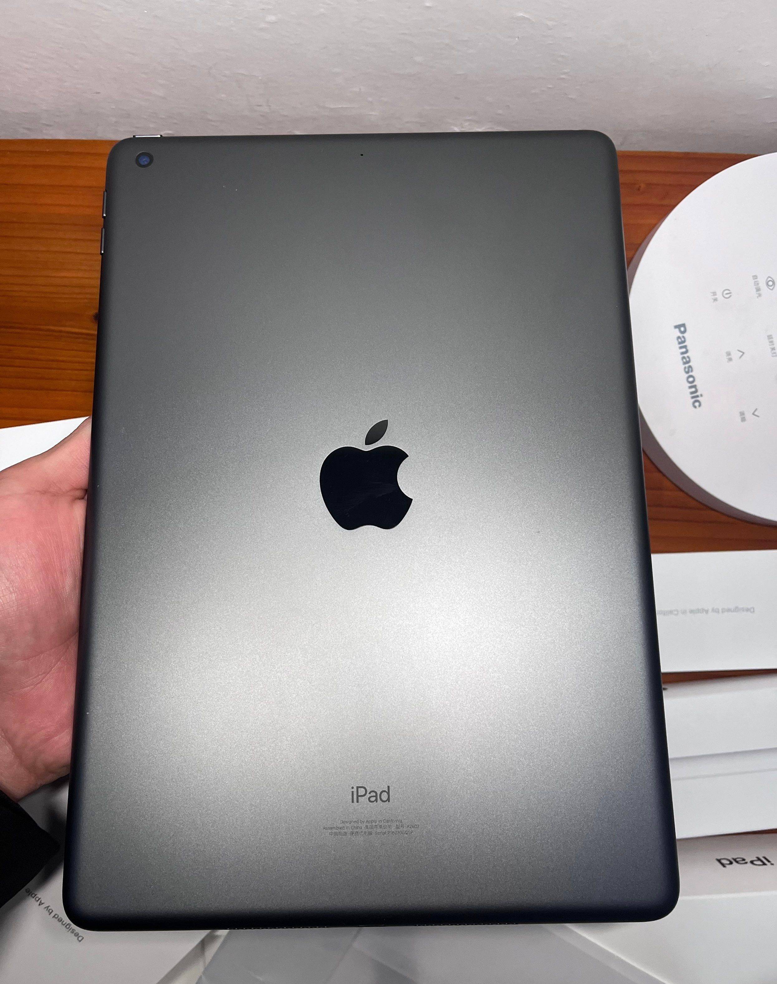 天玑9000处理器性能释放不错,吃鸡,王者这些都能开高帧率,比ipad 玩