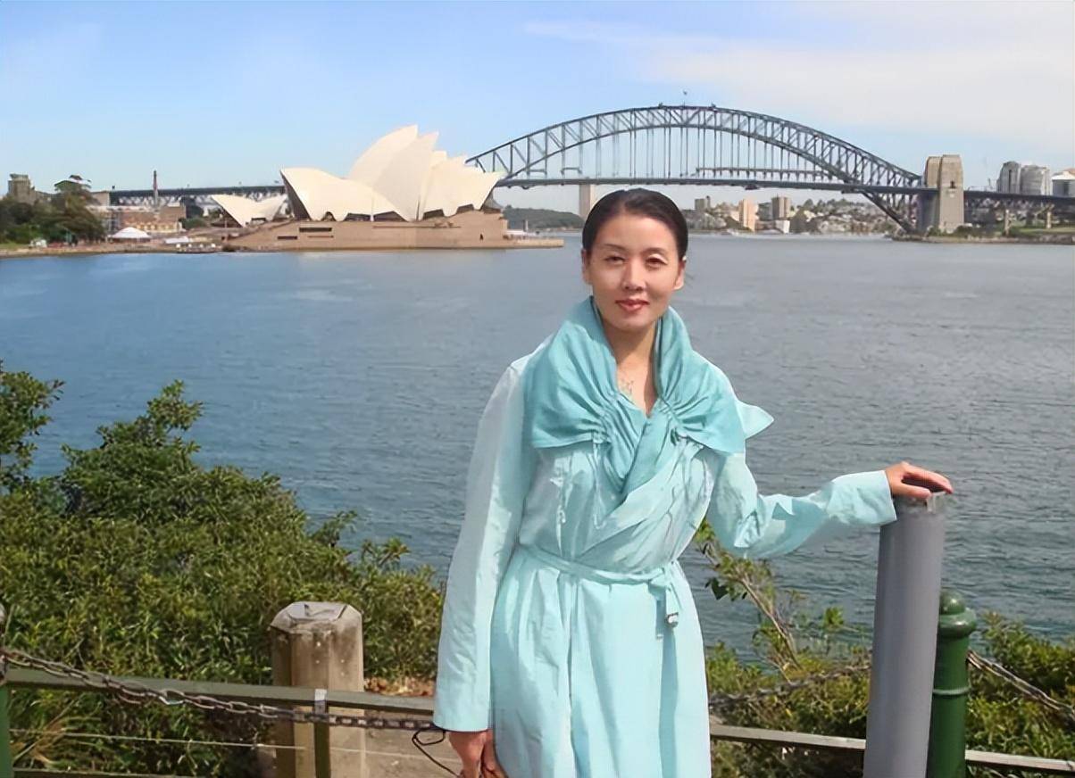 黄梅戏名家韩再芬:为父母和弟弟而活,深夜独自勇斗流氓_余用官_安庆