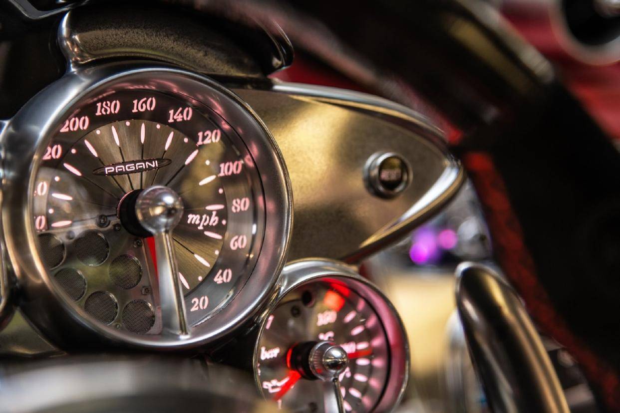 帕加尼huayra仪表盘帕加尼huayra油门和刹车设计帕加尼huayra独特设计