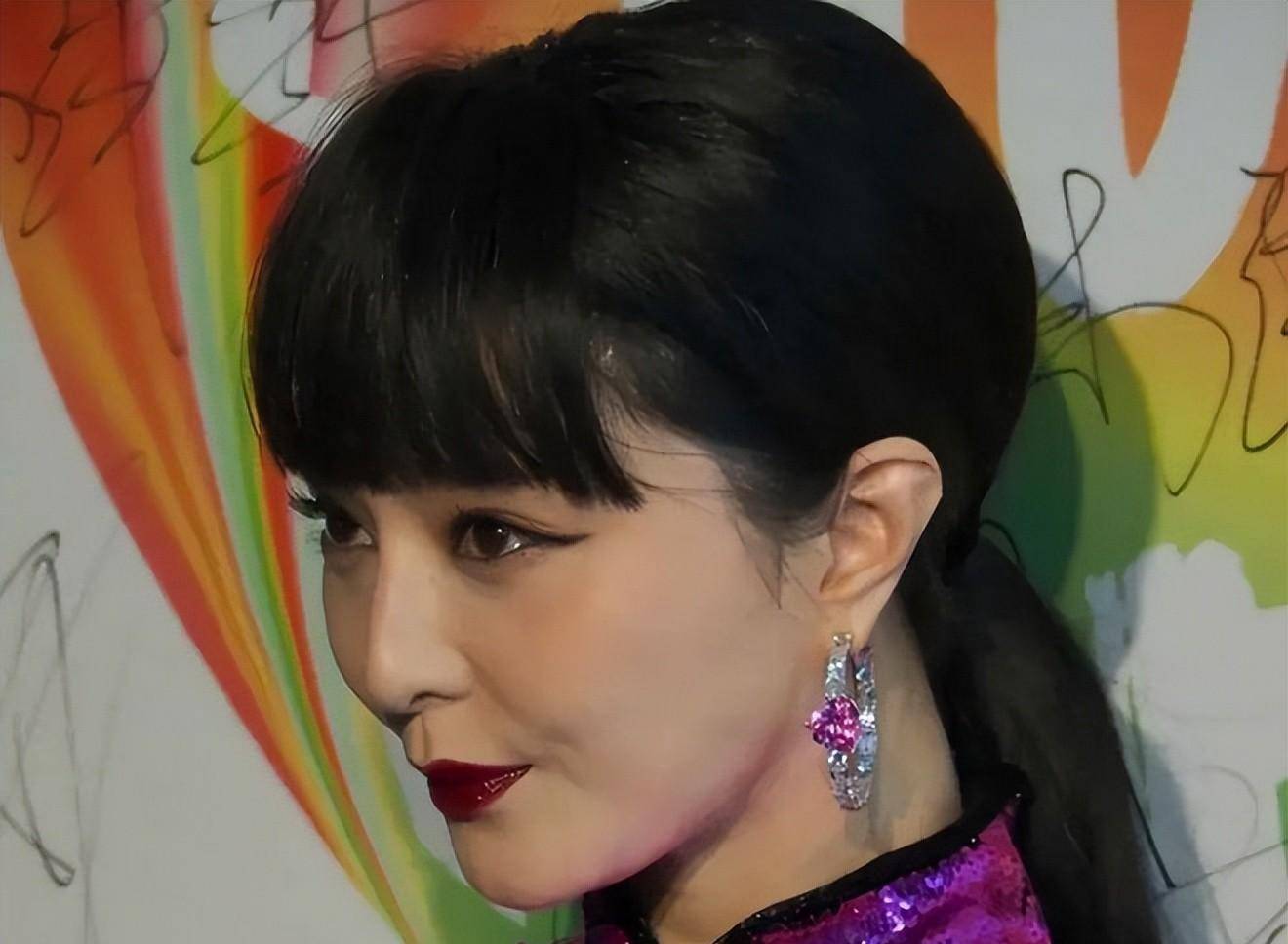 香艳女王冰冰范:荣华富贵险中求,烈火烹油红极一时_范的_男人_屈辱