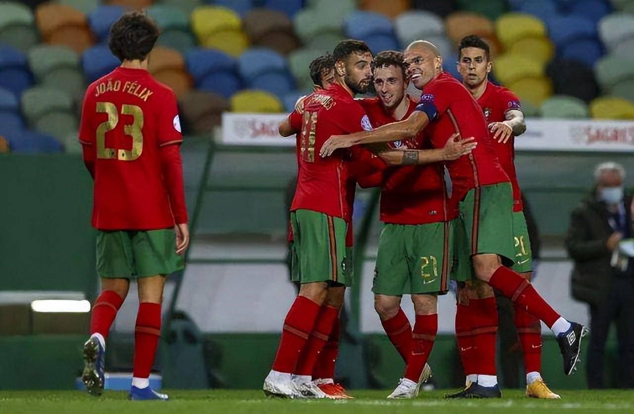 0的比分保持到了比赛结束,纵观整场比赛北马其顿并未给葡萄牙带来多大