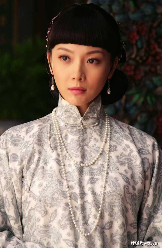 陈数,和老公深陷桃色绯闻却不吭声,她到底在追求什么?