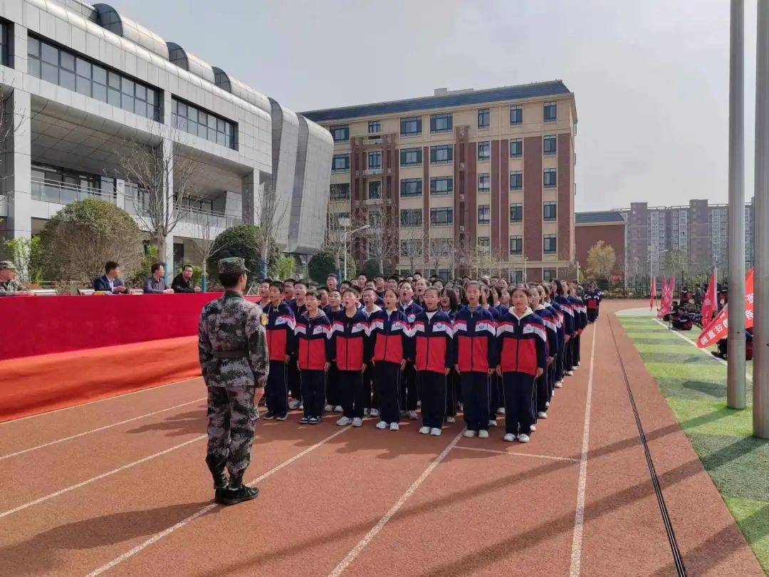 南阳市第五中学图片