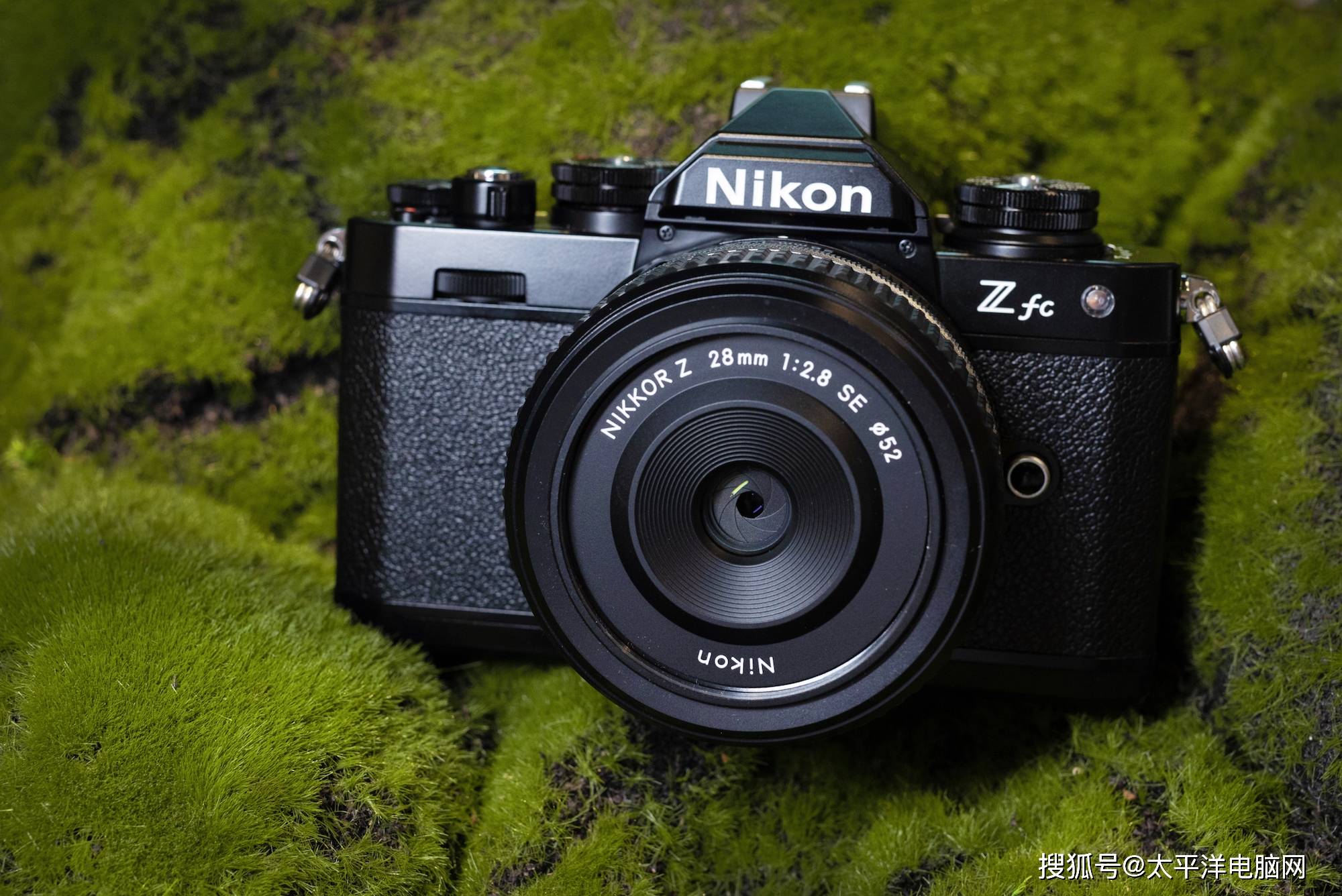 复古典藏微单——尼康z fc经典黑,时尚百搭,出街必备_相机_显示屏