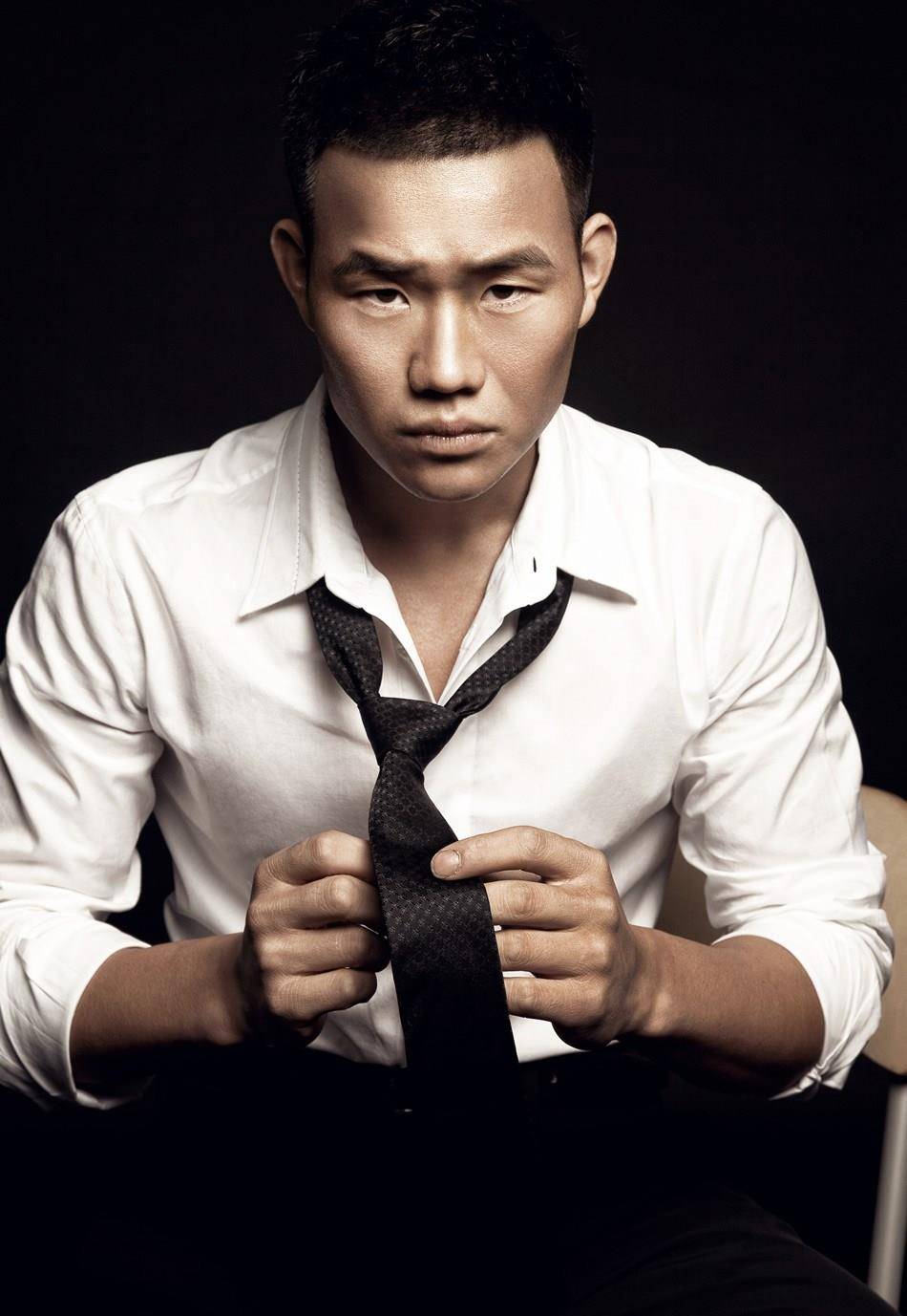 看看他的豪宅,这就是现实!_张一山_视频_网络