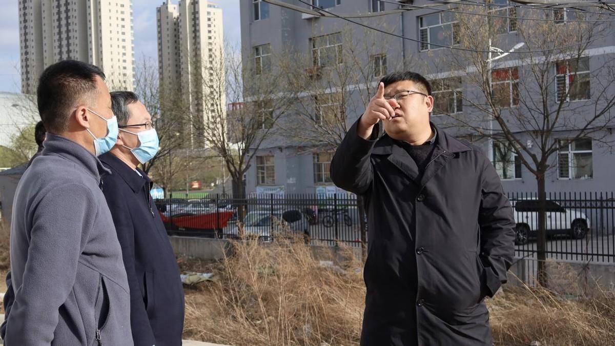 原平市领导深入社区调研创卫复审工作_王寅_相关_宣传