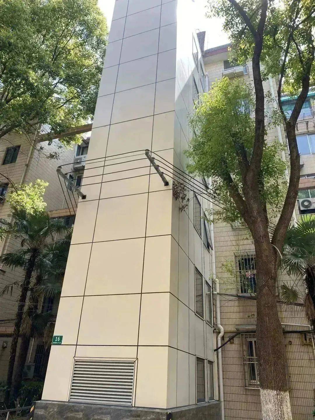 终于盼到了普陀又有小区完成加梯投入使用