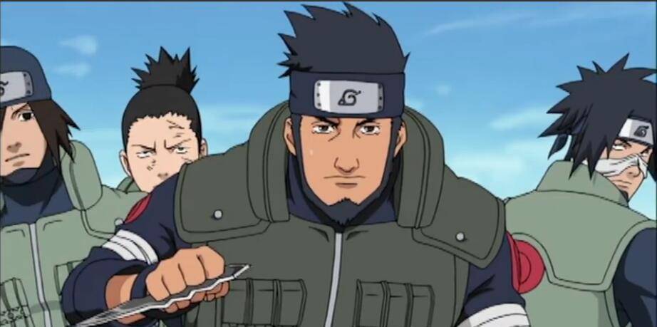 篇你会发现,当年阿斯玛,凯,夕日红,钢子铁,神月出云都是同一届的同学