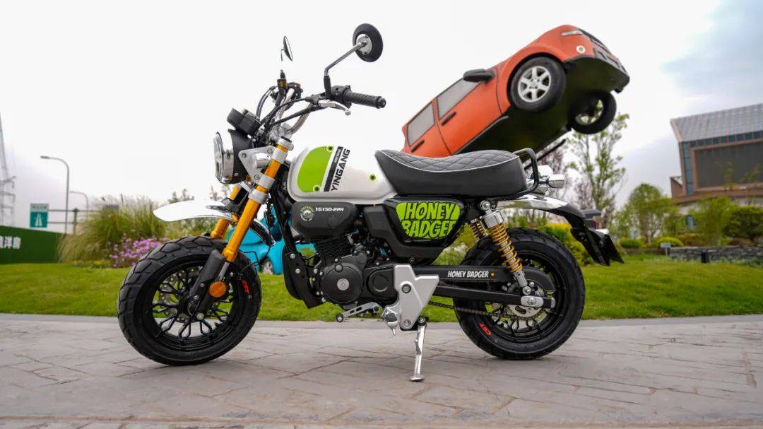 9980元,银钢发布新一代mini蜜獾,150平衡轴动力_搜狐汽车_搜狐网