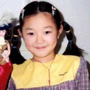 "才女"宋轶,16岁上大学,10年逆袭成大女主,如今32岁渴望爱情_父母