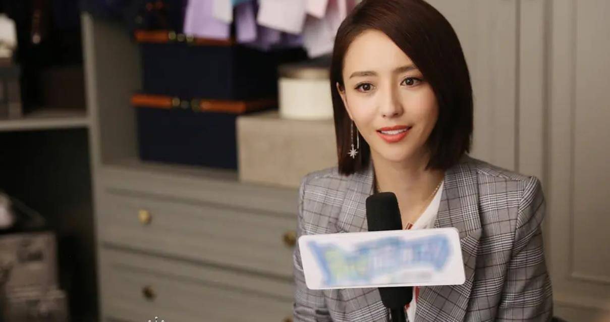 佟丽娅被压4年的剧开播了!