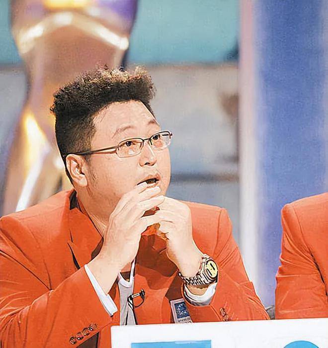 当年为了帮周星驰写剧本,他被逐出师门,3年后被星爷捧成"神"_谷德昭