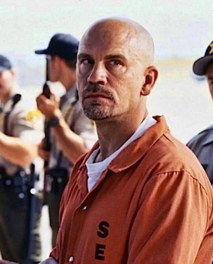 影帝尼古拉斯凯奇巅峰经典动作电影《空中监狱 》(1997)