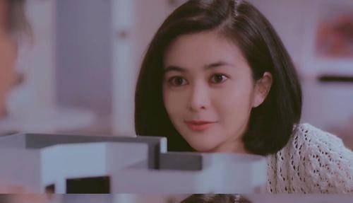 1993年,关之琳因为"两个球"轰动一时,最后只能黯然退圈_刘銮雄_香港