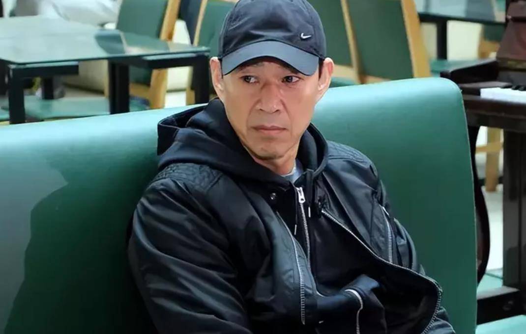 张丰毅之子张博宇:爸爸送孙子百万豪车,他却连我的婚礼都没来_吕丽萍