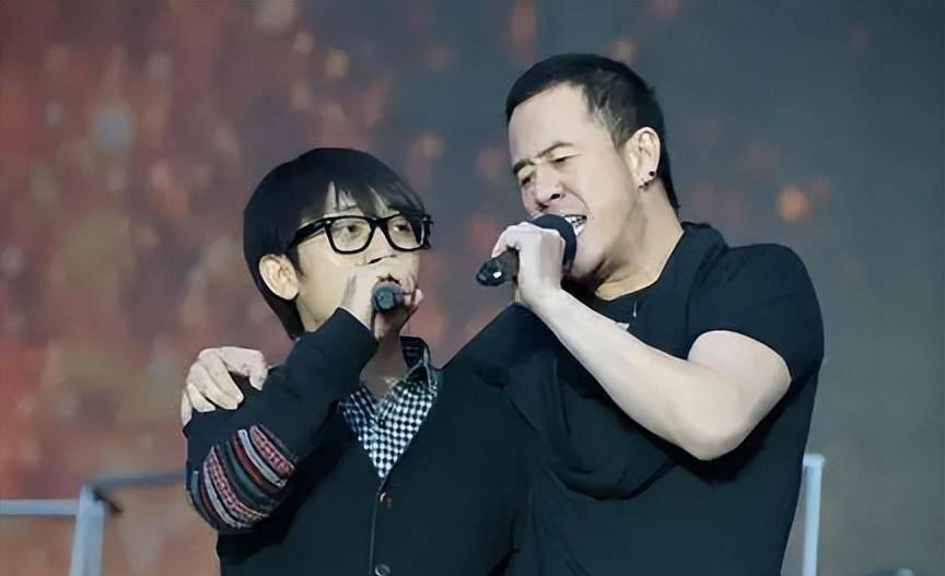 "口无遮拦"杨坤:"碰瓷"刘德华,怒怼"惊雷",为何突然不火了_刀郎_网友