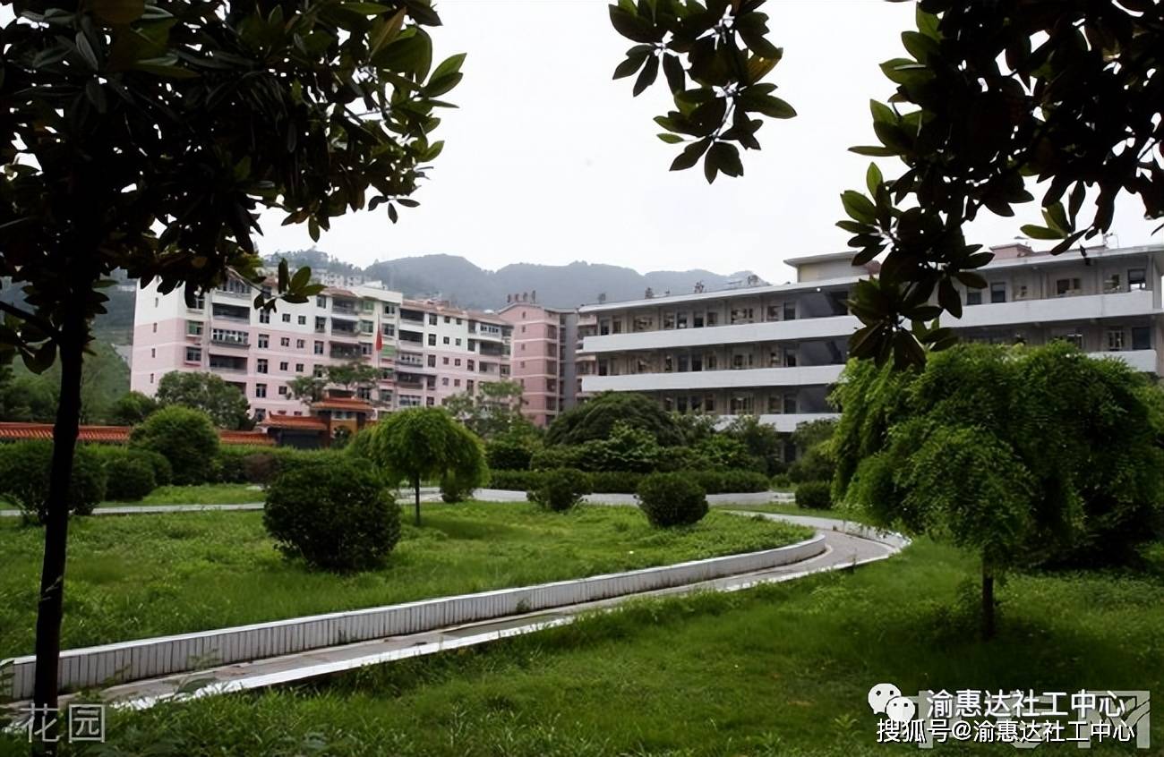 重庆黔江新华中学校:如何在这里实现你的升学梦想67_分数线_招生