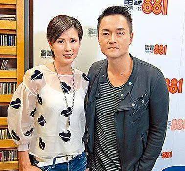 李若彤,嫁给富商卑微在一起10年被分手,今56岁身材时尚时尚犹存_季天