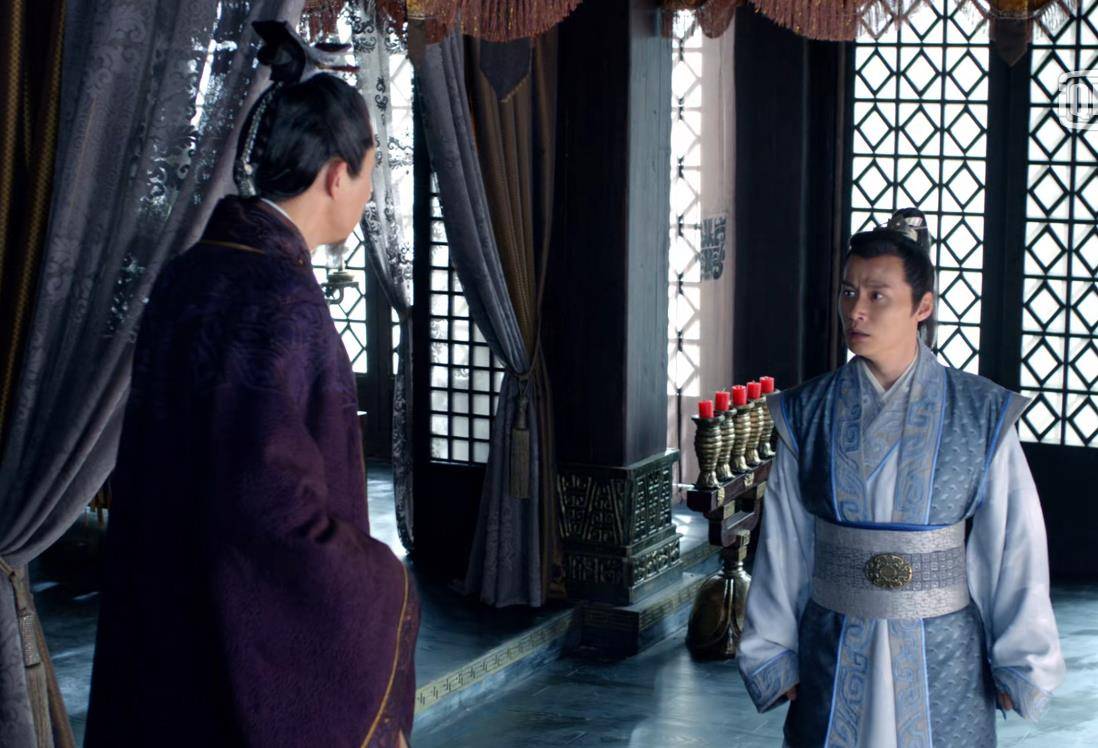 例如,为了绊倒太子及他背后的谢玉,就必须揭开天泉山庄两姓之子的身世