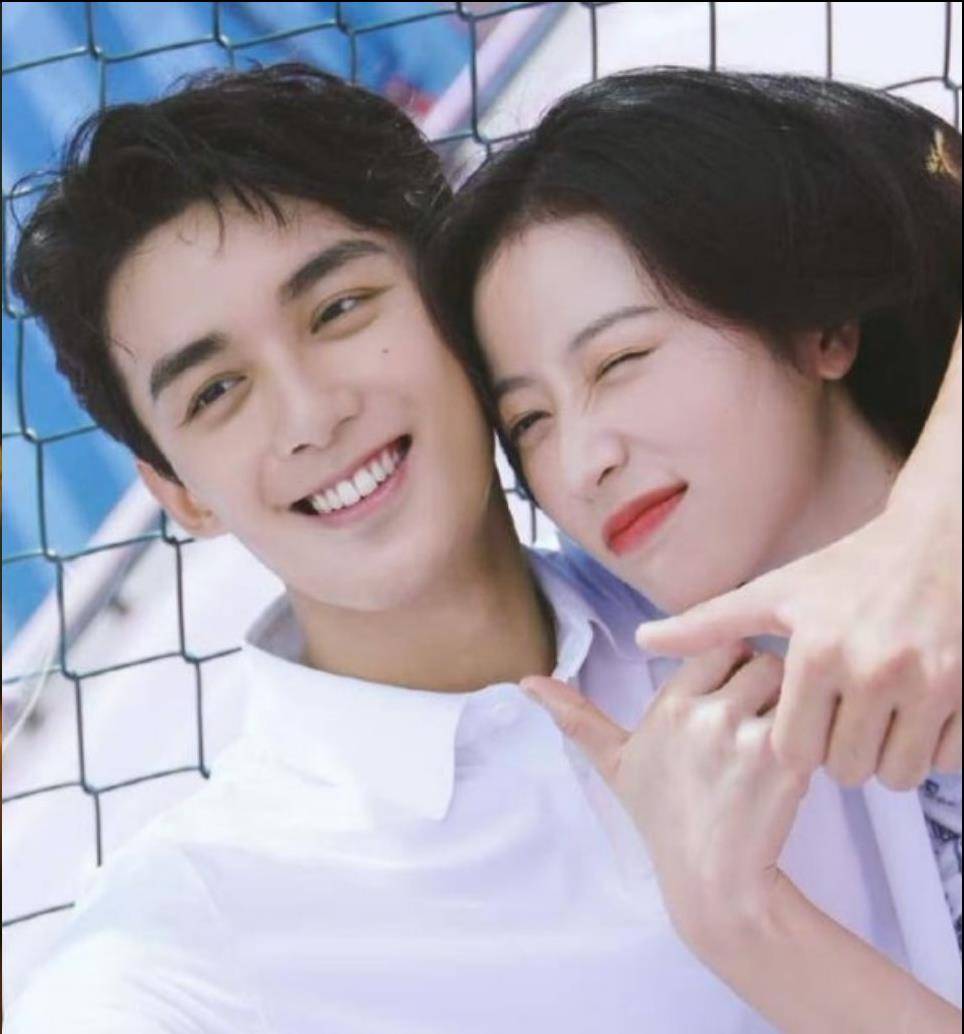 就是爱|吴磊和小10岁妹妹"太甜了"网友大呼_周雨彤_生活_女人