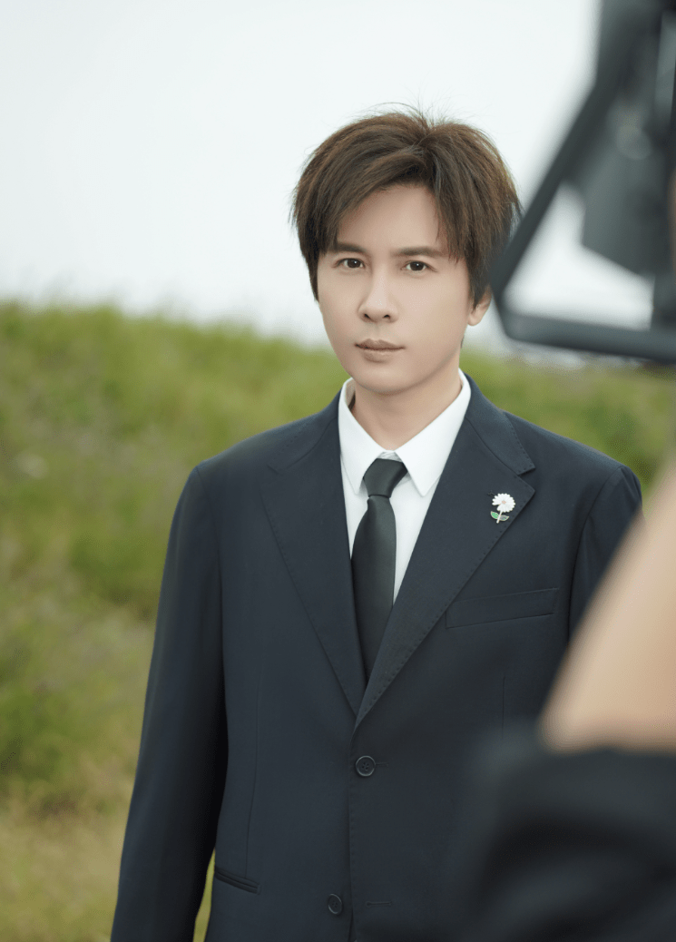 李智楠:巅峰时比金莎还火,出道即巅峰,却被人遗忘在十八岁_天空_公司