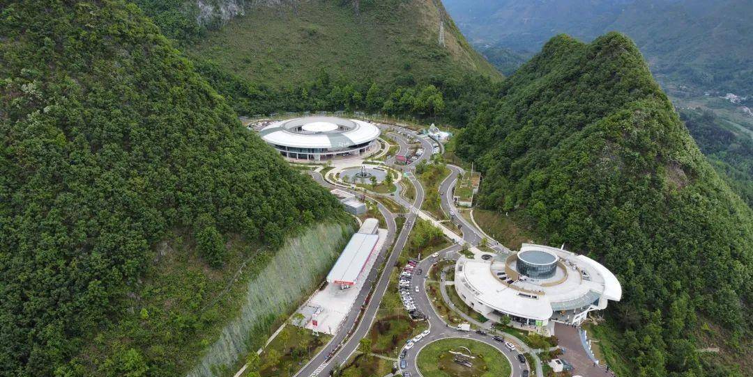 平塘天空之桥酒店图片