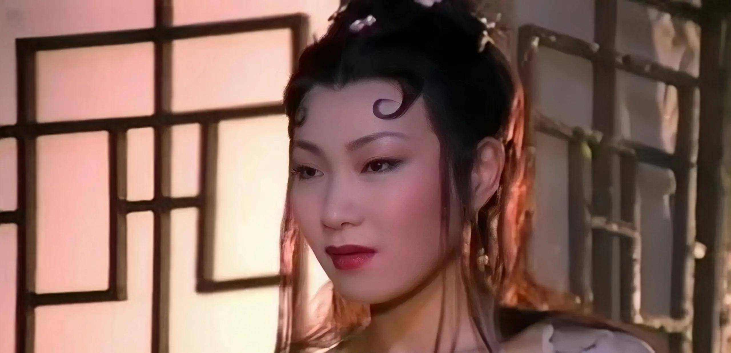 宣彤:十部爱情片造就港圈妖艳女神,可惜知道她的人太少_电影_影片_胡慧中