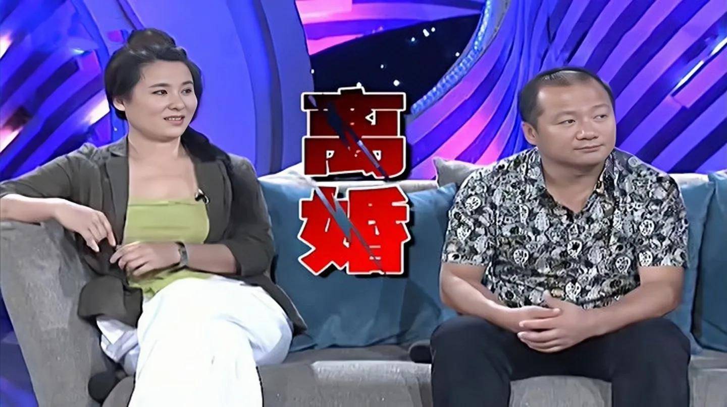 演员唐鉴军被前妻说渣男!二婚被曝亮红灯!