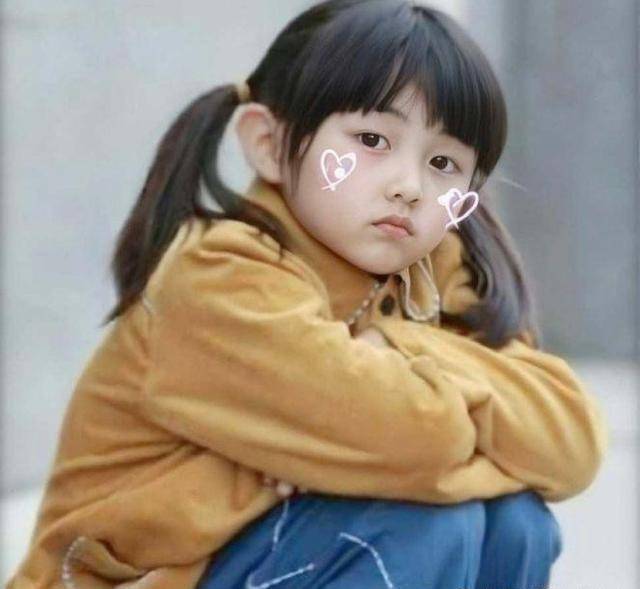 张子枫圈内口碑为什么这么好?讨喜外貌只是其一,根本原因是实力