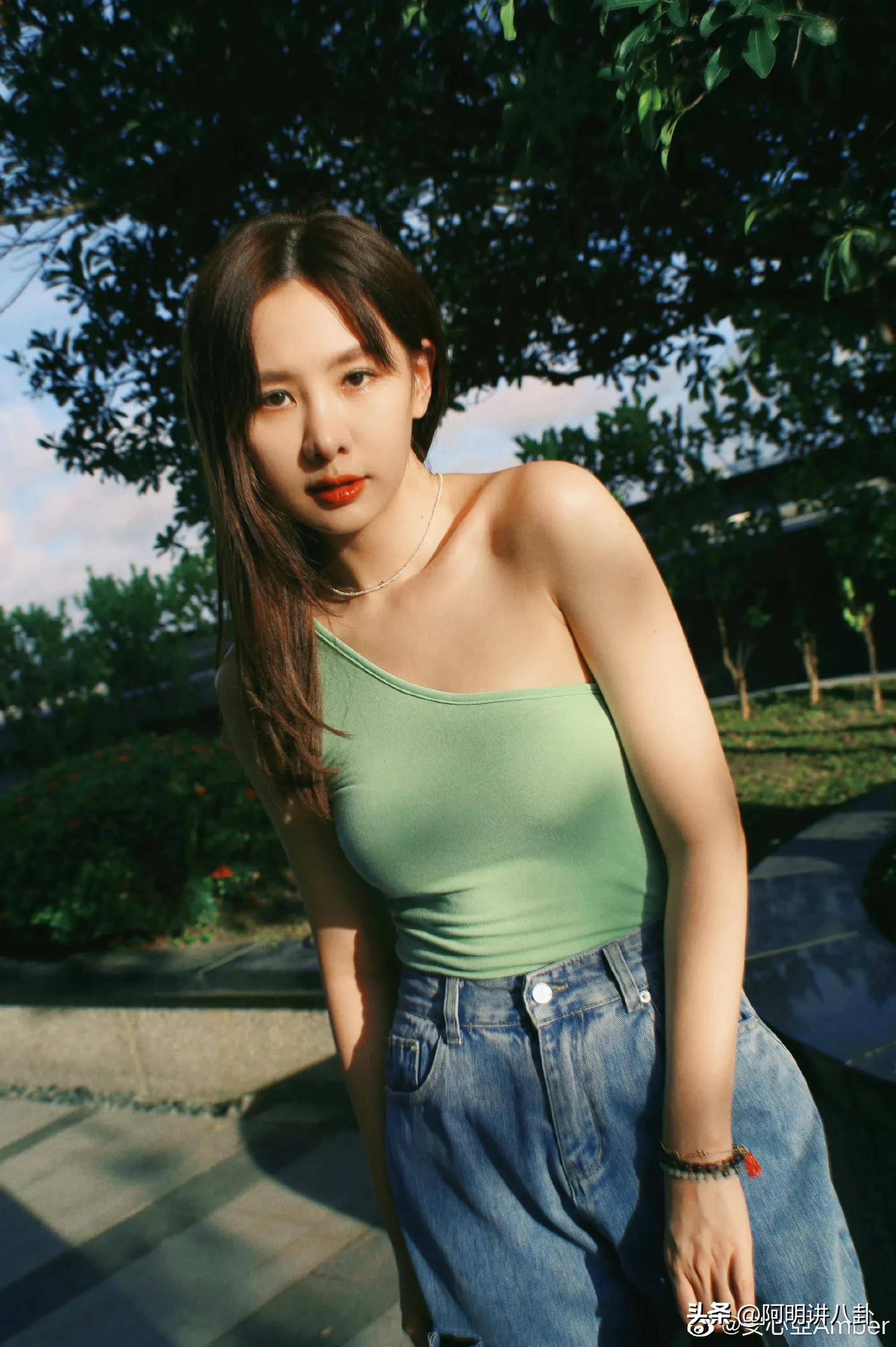 性感小天后安心亚,身材火辣诱惑,童颜娇媚动人,让人忍不住沉迷_生活