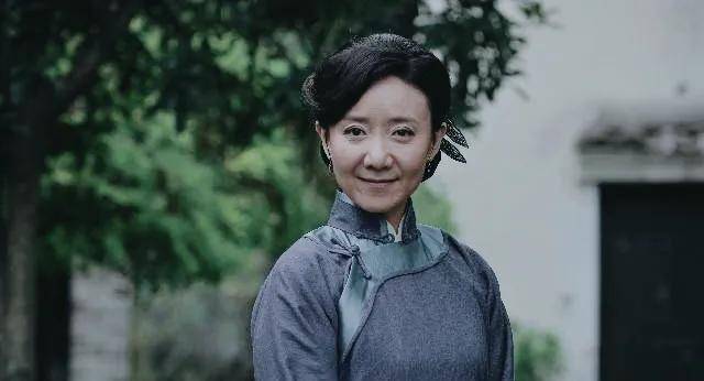 赵千紫:"人生之路"靠《甄嬛传》出圈,不火的她是正午御用演员_闫妮