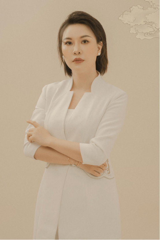 探秘美学:纹绣艺术家吴永芳再度引领潮流_行业_国际_纹饰