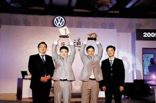 上汽大众朴春旭亲临集团售后服务no.