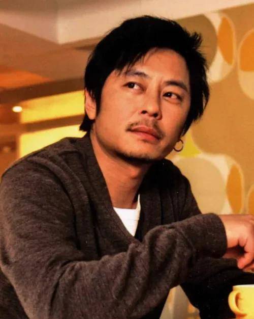 王杰:浪子歌手,力压四大天王与齐秦歌坛争霸_台湾省_香港_专辑