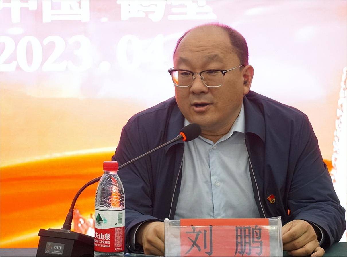 医院大外科护士长董丽主持;鹤壁市人民医院刘鹏院长出席会议并致辞