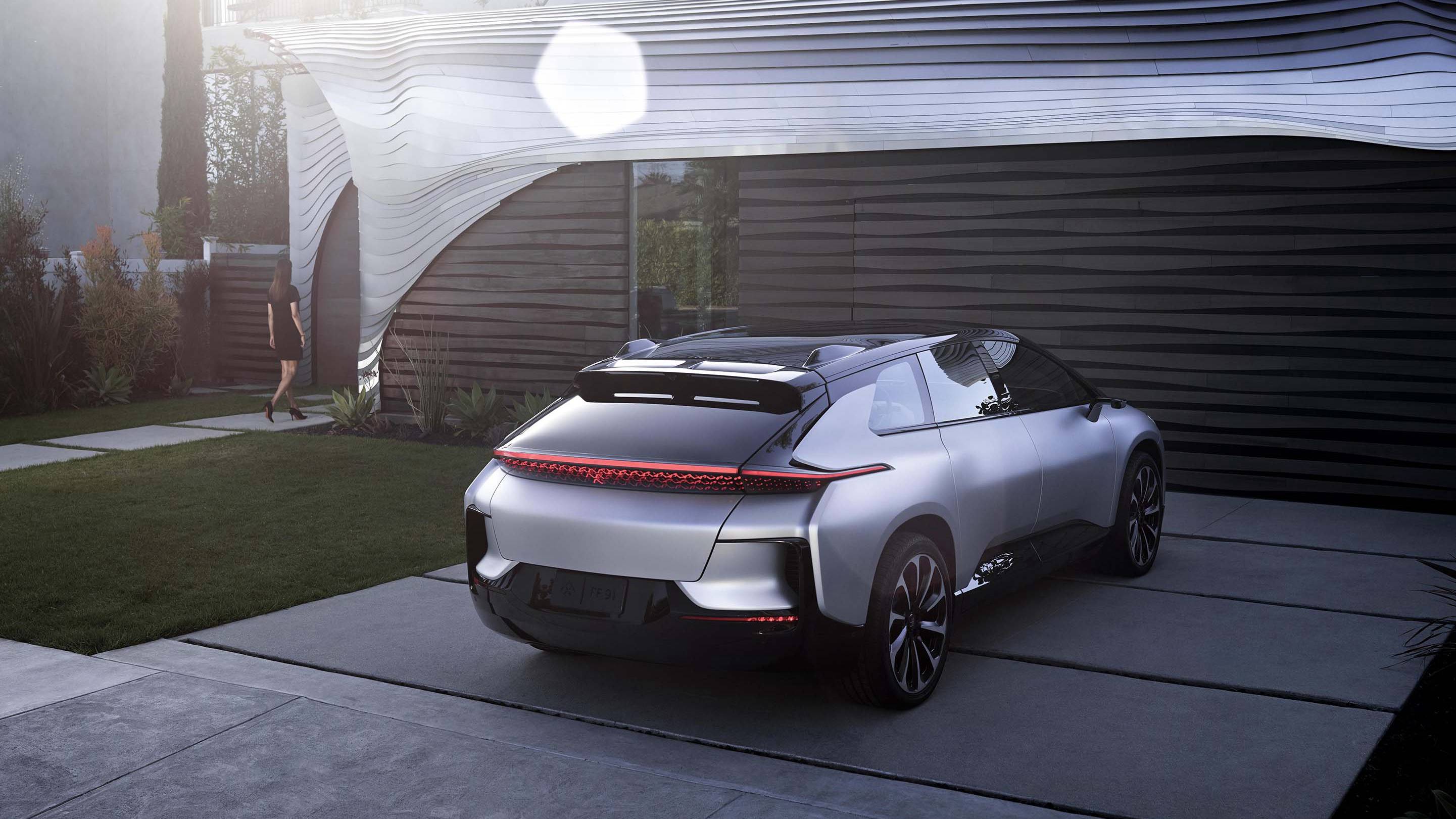 ff91终于量产下线 但还能算先进吗?_搜狐汽车_搜狐网