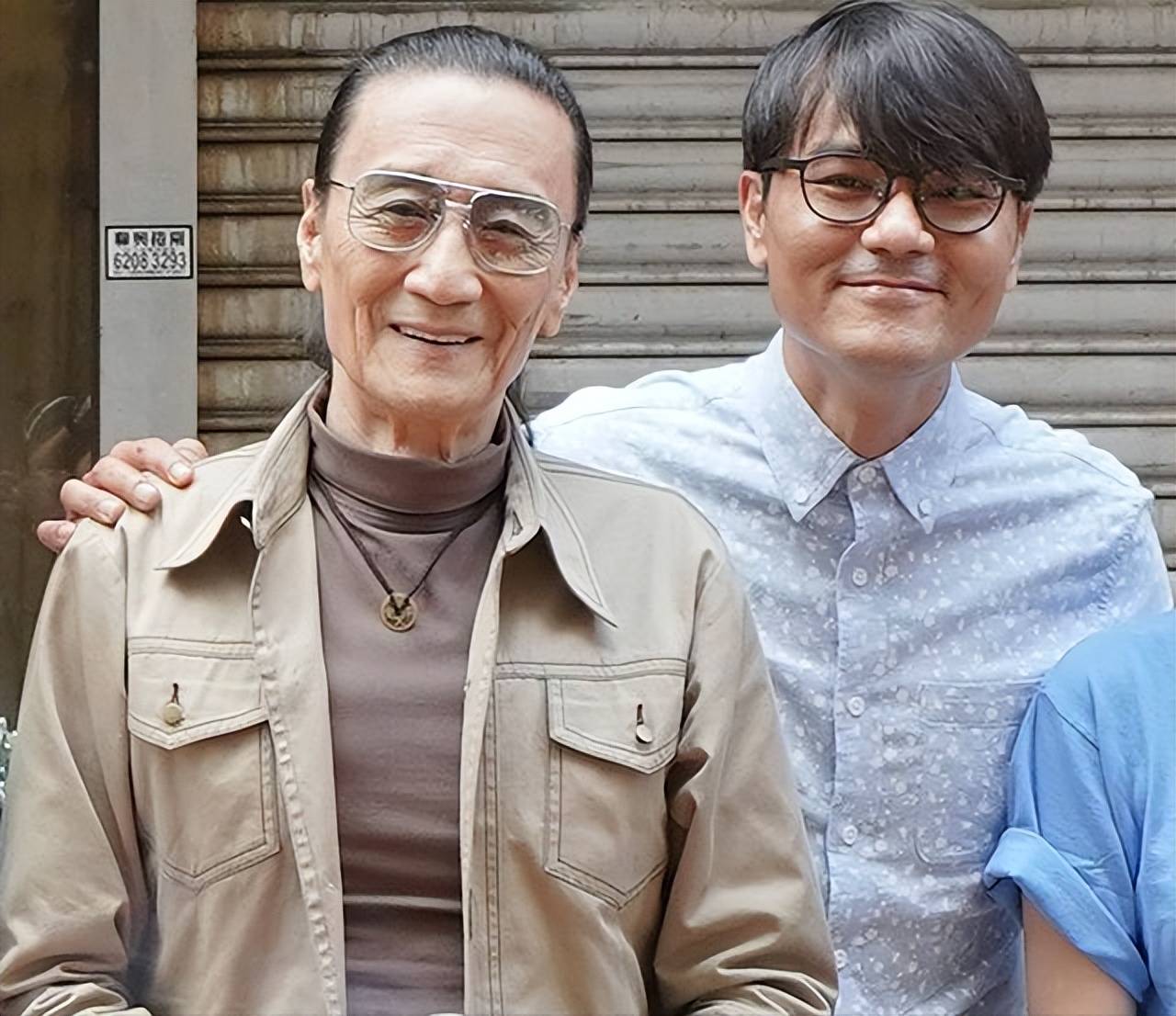 86岁谢贤近况曝光,头发黝黑面无皱纹似小伙,曾被传抢孙子抚养权_生活