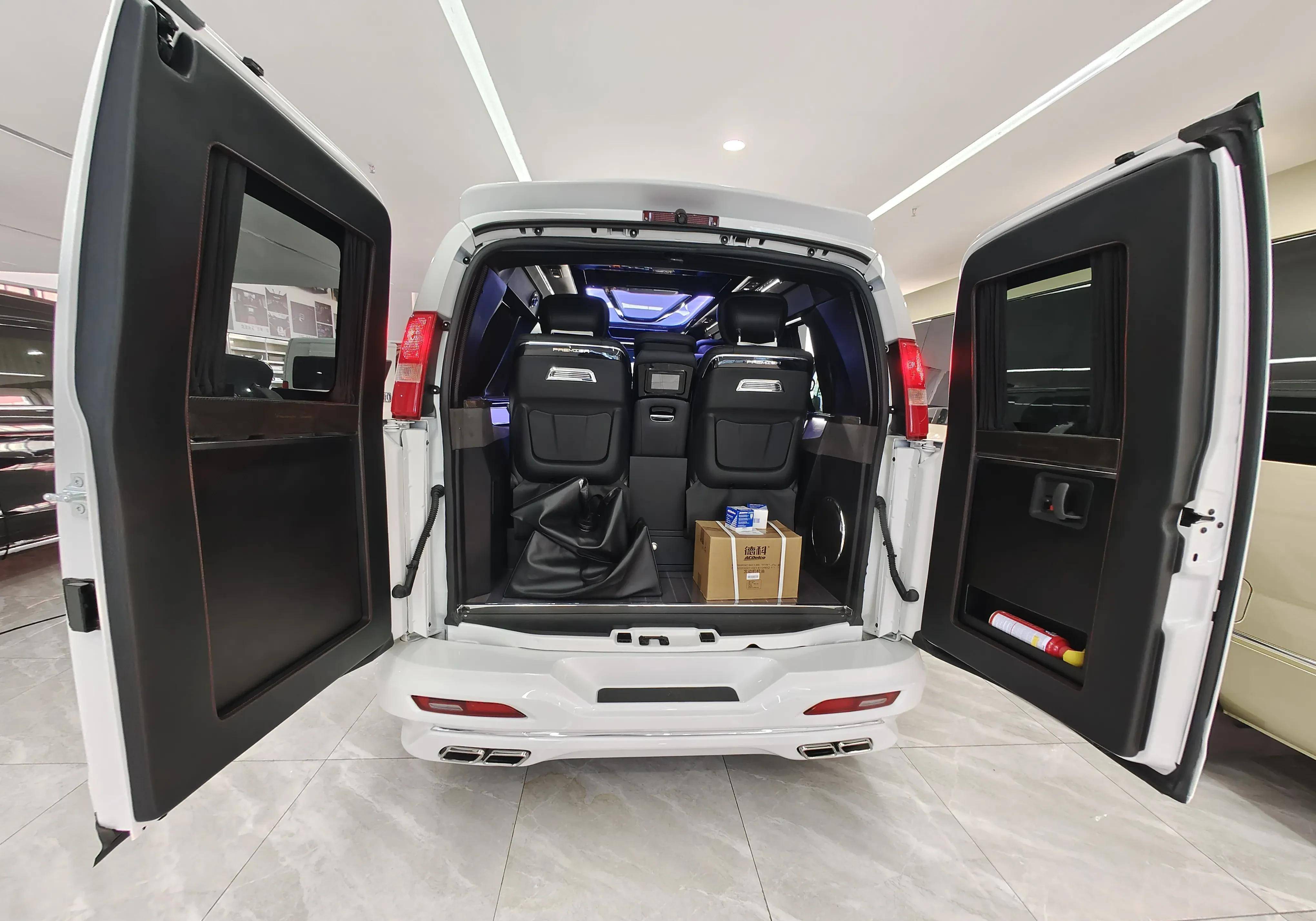 总之,gmc改装商务车为您的商务出行提供了全方位的服务和保障,让您的