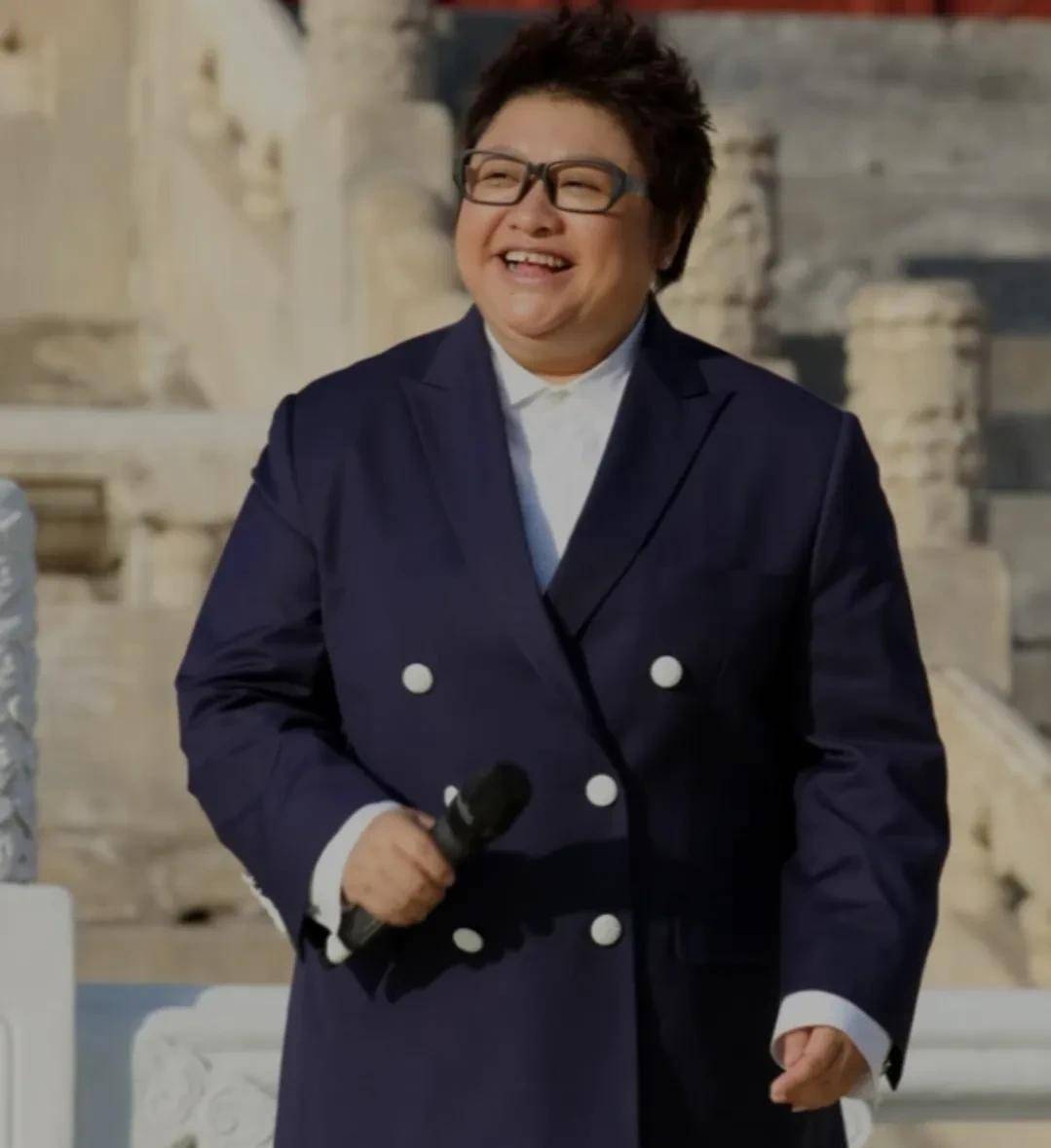 小伙高大帅气,特别有明星的气质_缆车_孩子_潘子灏