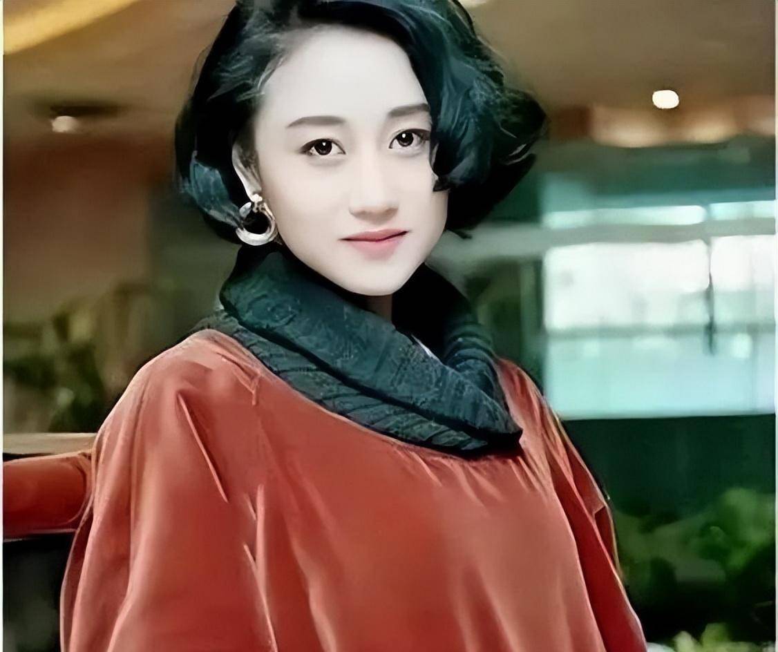 "人间宠儿"利智:何鸿燊为她神魂颠倒,李连杰为她背负骂名_周润发_香港