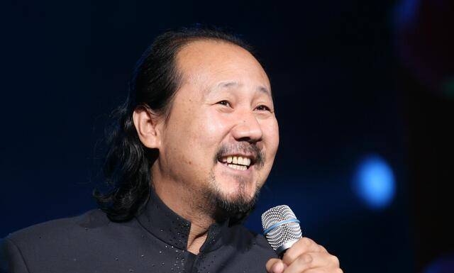 61岁腾格尔参加老乡聚会!