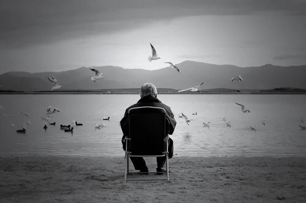 一辈子不结婚会怎么样,这份孤独你是否真的忍受得住_生活_父母_孩子