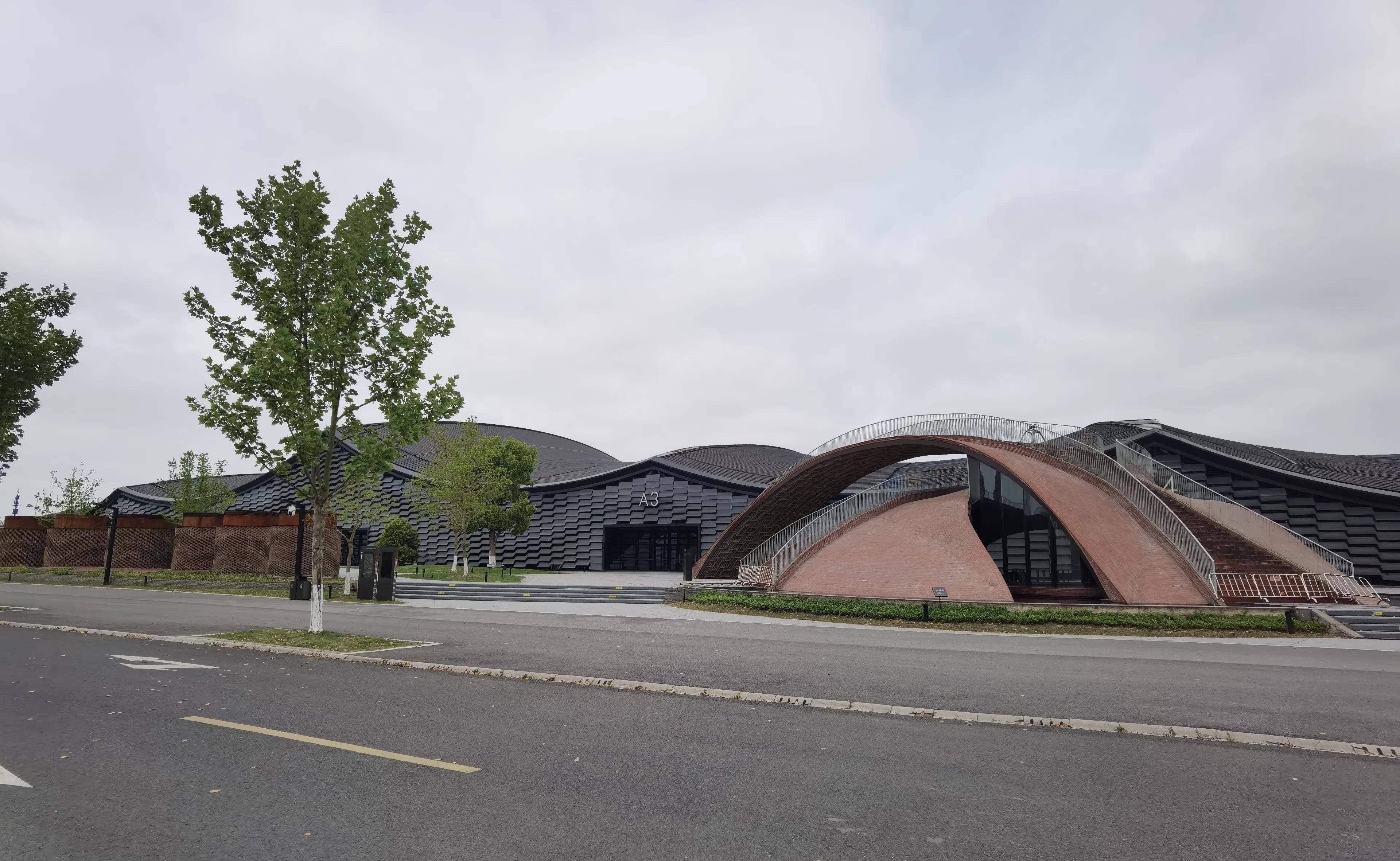 在外围远观乌镇互联网大会永久会址(原创)_国际会展中心_建筑_景区