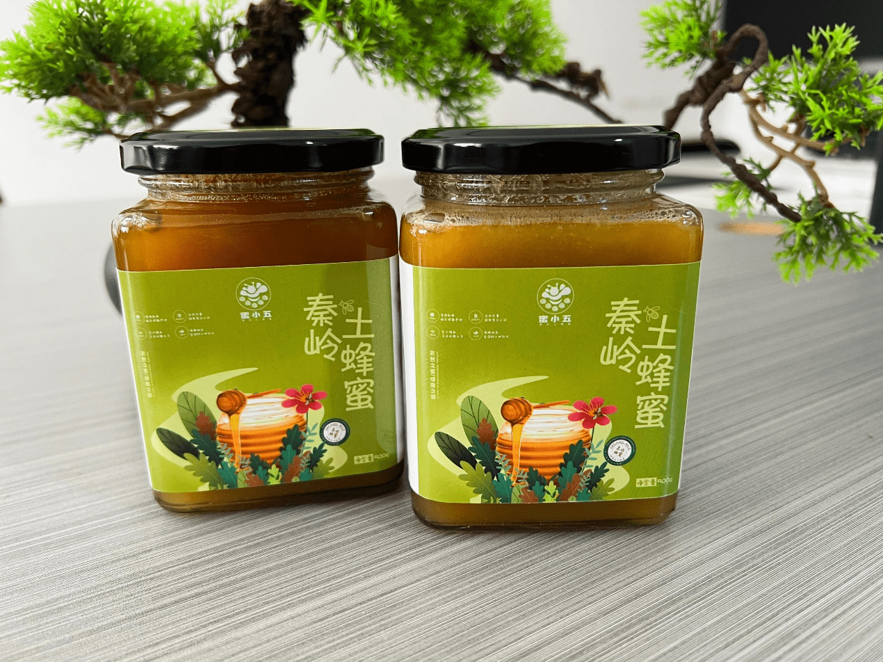 土蜂蜜市场价格分析：一斤多少钱？（正宗土蜂蜜的鉴别方法）