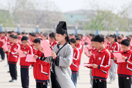 隆尧:校园书香满经典 爱书读书好习惯_隆尧县_活动_组织