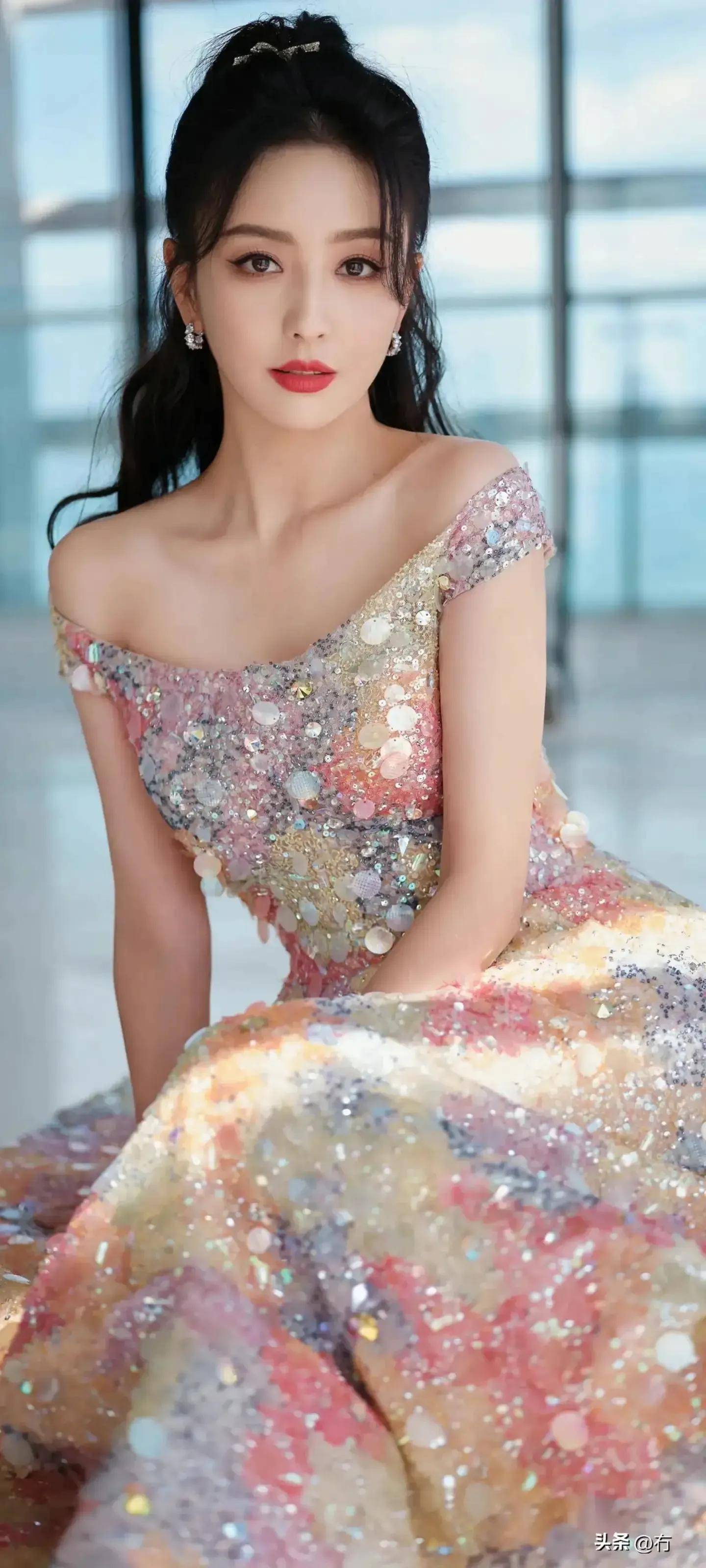 美丽女星系列-佟丽娅_性格_女神_八卦