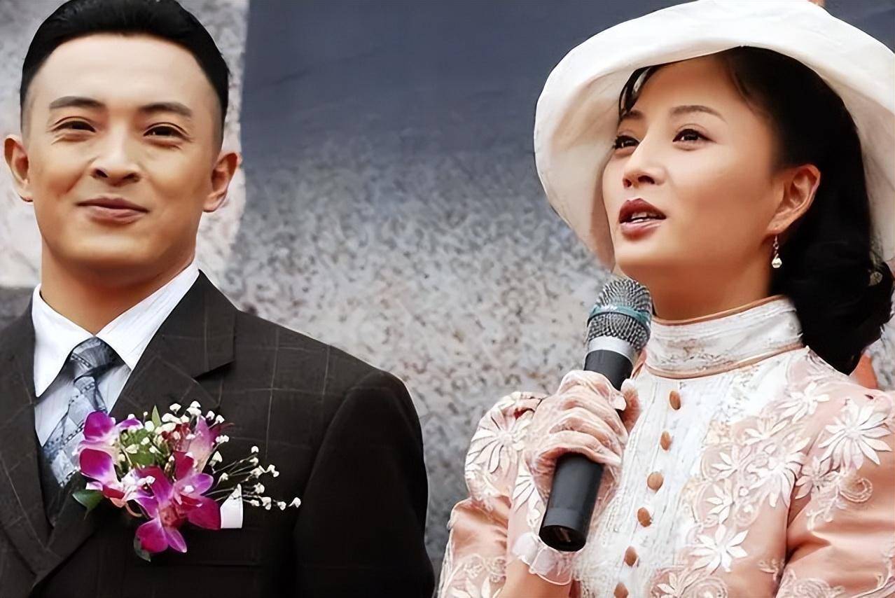"最穷影帝"富大龙:没房没车没孩子,12年婚姻终究败给了现实_饶敏莉